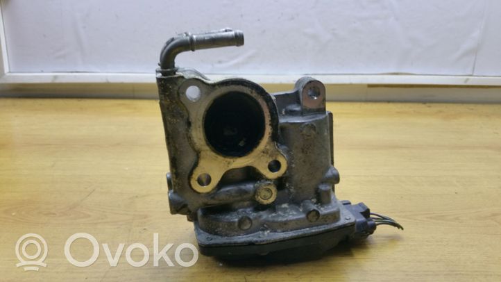 Toyota Avensis T270 EGR valve 258000R010