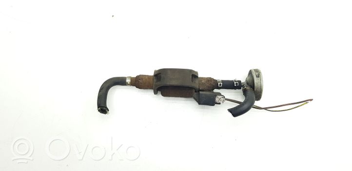 Volkswagen Touareg I Webasto auxiliary heater fuel pump 