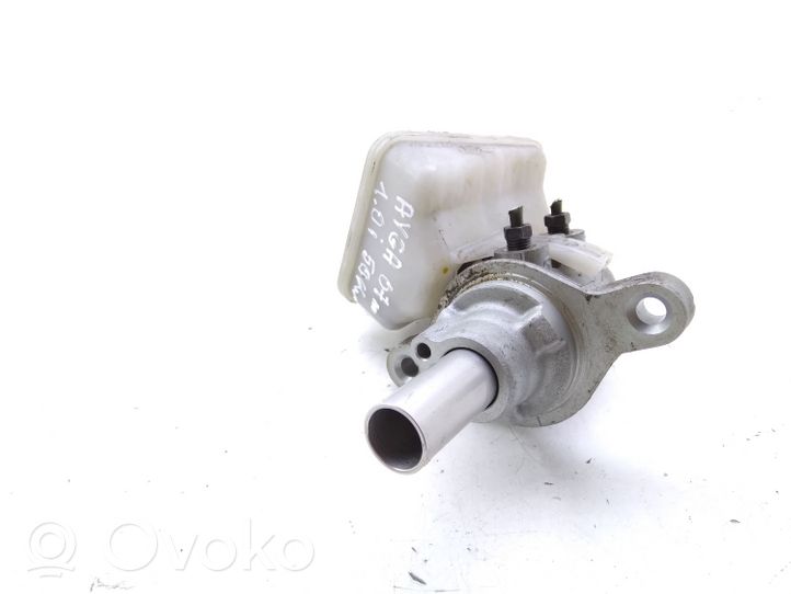 Toyota Aygo AB10 Główny cylinder hamulca 020425444