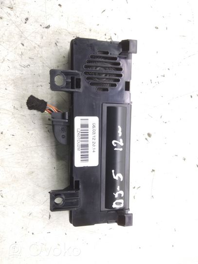 Citroen DS5 Unité / module navigation GPS 980186258001