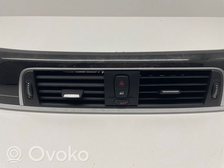 BMW 3 F30 F35 F31 Panel trim 9347436