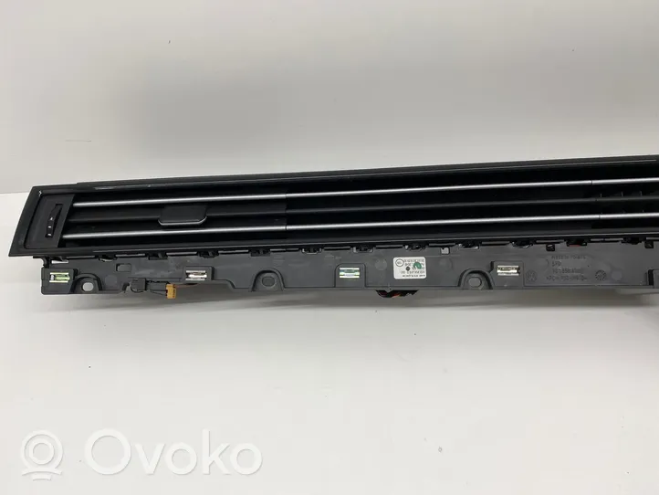 Volkswagen PASSAT B8 Dash center air vent grill 3G2857083