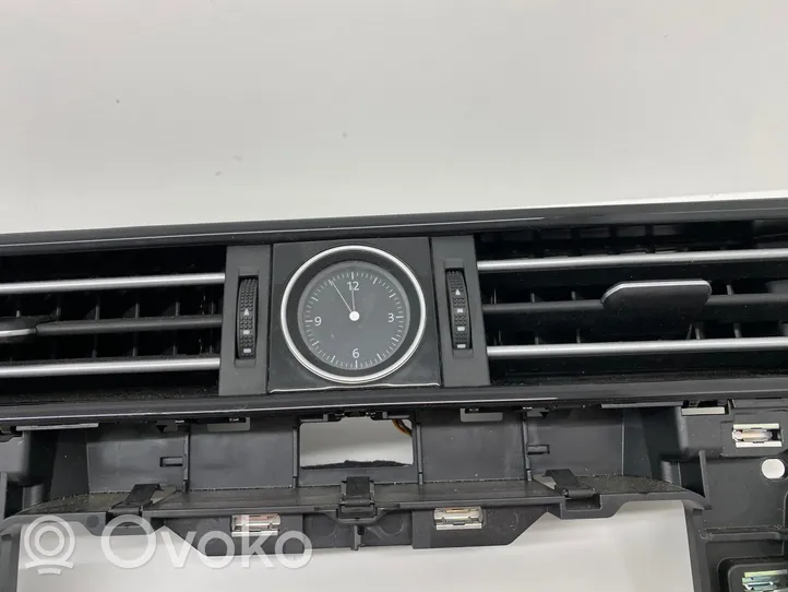 Volkswagen PASSAT B8 Dash center air vent grill 3G2857083