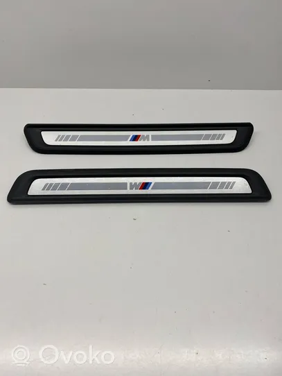 BMW 3 G20 G21 Garniture de protection de seuil intérieur 8079739