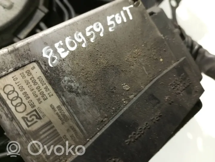 Audi A4 S4 B7 8E 8H Wentylator / Komplet 8E0121205T