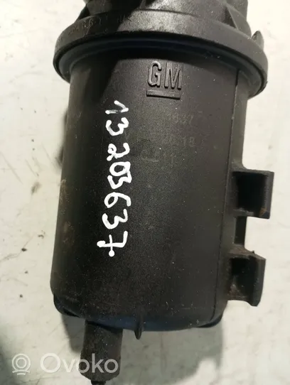 Opel Astra H Fuel filter housing 13203637