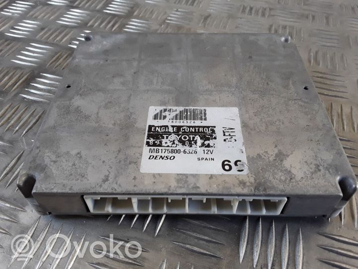 Toyota Avensis T250 Sterownik / Moduł ECU MB1758006326