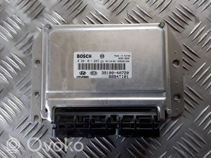 KIA Sorento Calculateur moteur ECU 0281011283