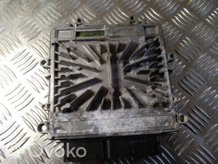 Volvo V50 Sterownik / Moduł ECU 30771550AB