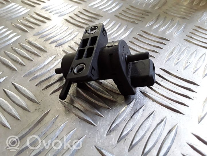 Nissan Qashqai Solenoidinis vožtuvas 8200762597