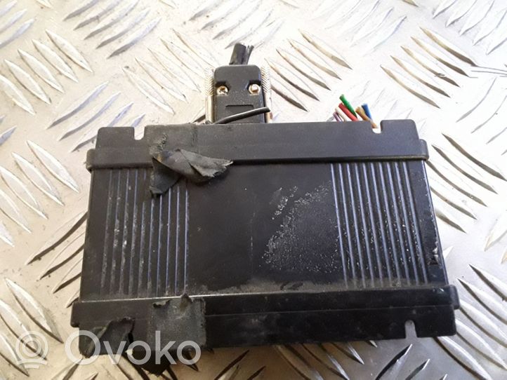 Toyota Corolla E120 E130 Amplificateur de son 09610011