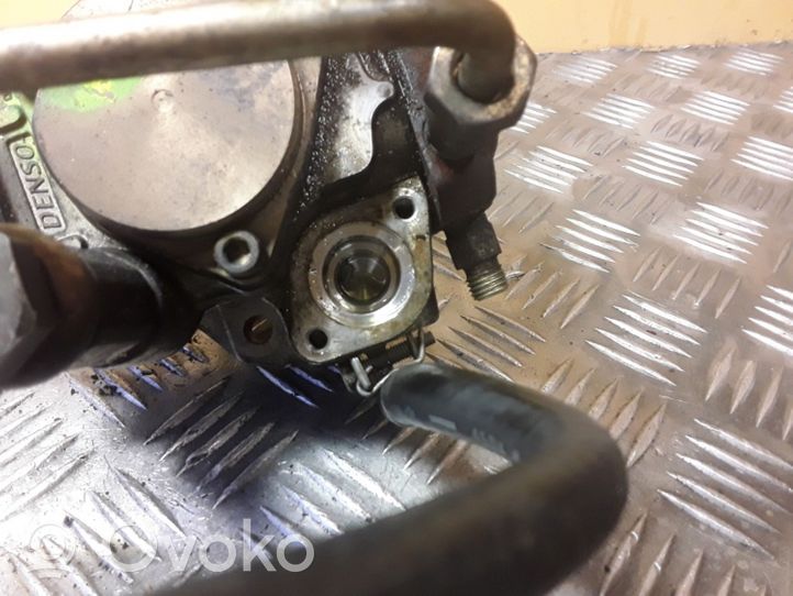 Nissan X-Trail T30 Pompe d'injection de carburant à haute pression 16700AW402