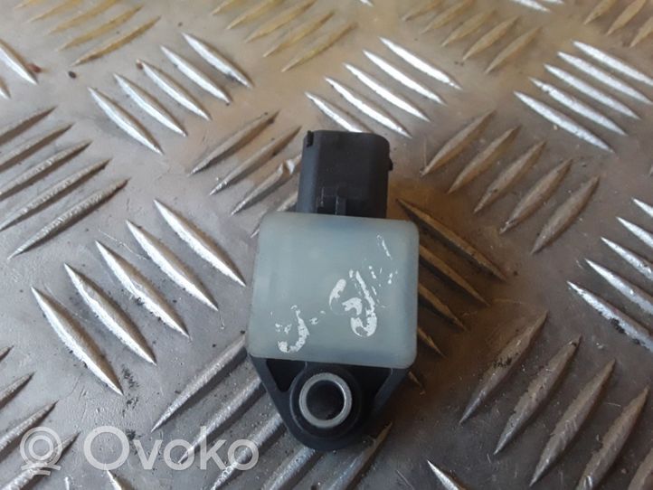 Mercedes-Benz B W245 Sensor impacto/accidente para activar Airbag A1698202226