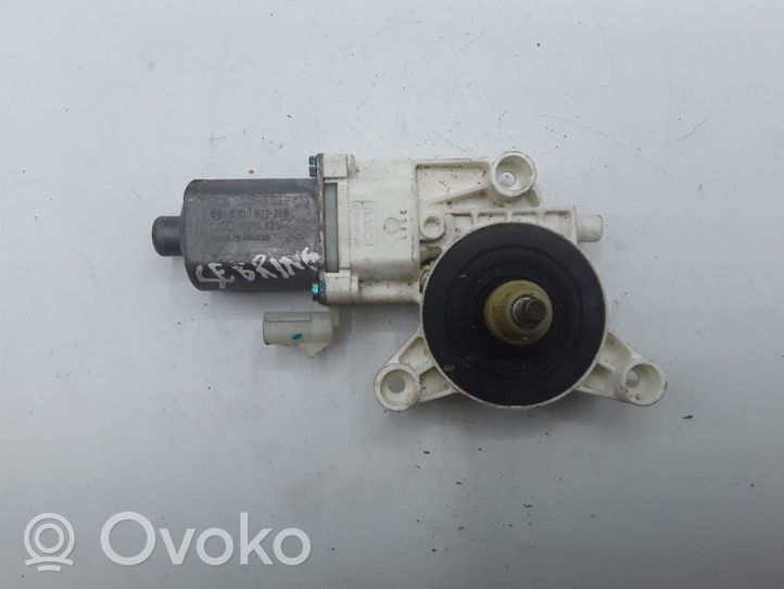 Chrysler Sebring (JS) Moteur de lève-vitre de porte arrière 0130822328