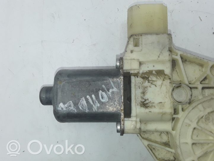 Ford Mondeo MK IV Galinis varikliukas langų pakėlėjo 6M2114A389B