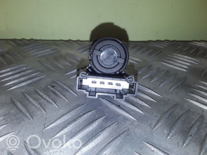 Audi A6 S6 C6 4F Interruttore del pedale del freno 3B0945511C