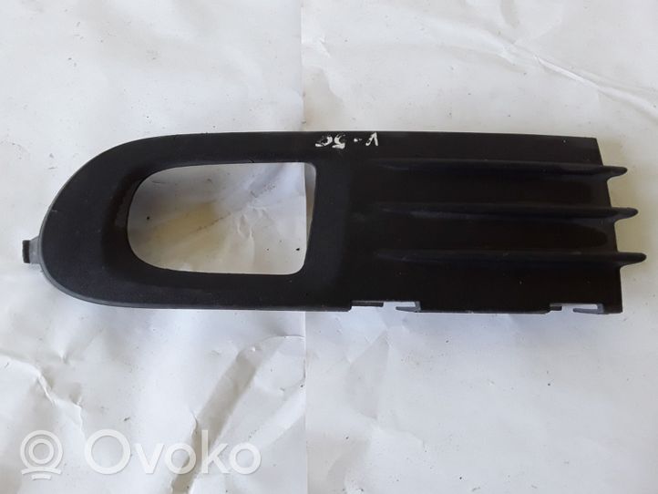 Volvo V50 Grille antibrouillard avant 30655884