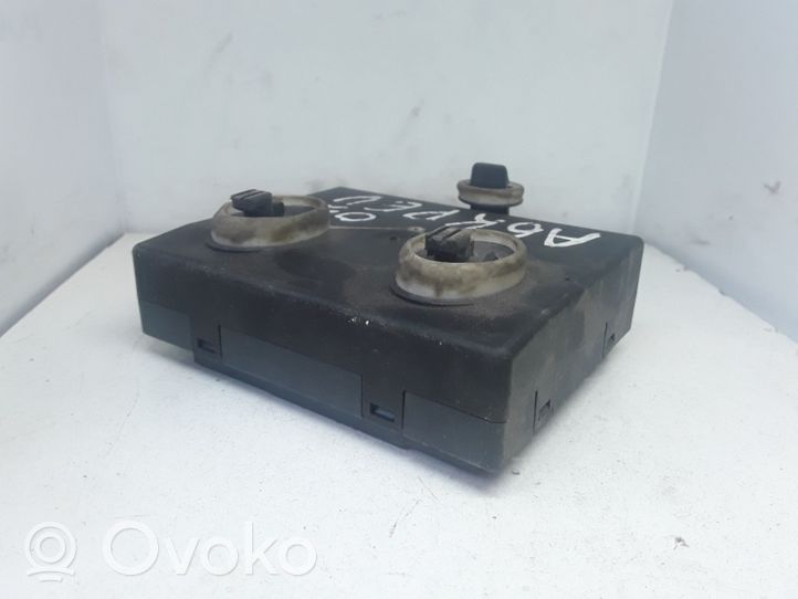 Volkswagen PASSAT Durų elektronikos valdymo blokas 4F0959793E