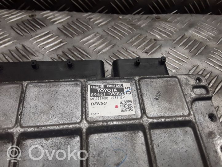 Toyota Avensis T270 Sterownik / Moduł ECU 8966105D52