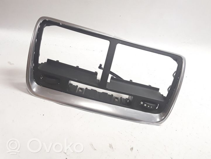 Opel Meriva B Kita panelės detalė 07594000