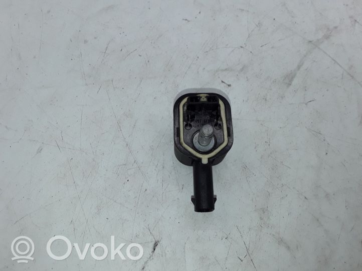 BMW X5 F15 Airbagsensor Crashsensor Drucksensor 6577922417801