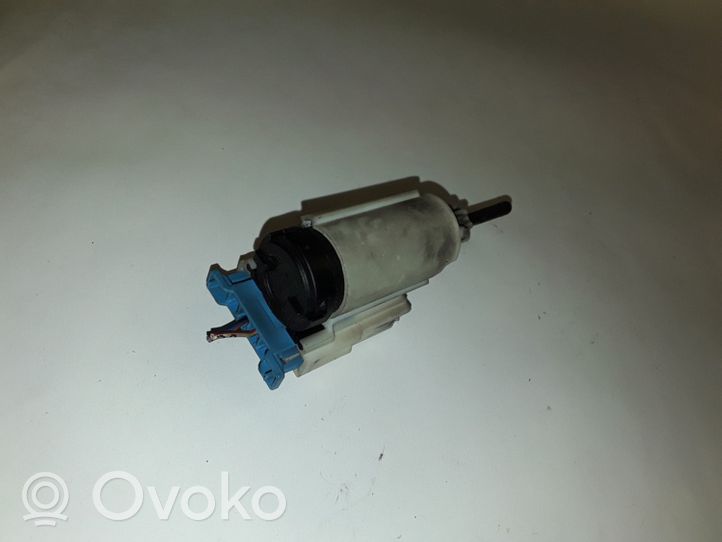 Audi A4 S4 B7 8E 8H Sensore del pedale della frizione 8E0927189B