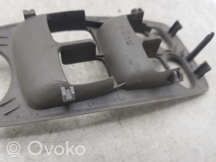 Lexus IS 220D-250-350 Support bouton lève vitre porte avant 00000161