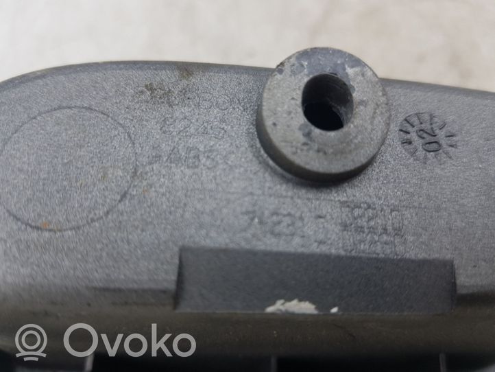 Toyota Corolla E120 E130 Support bouton lève vitre porte avant 54035108