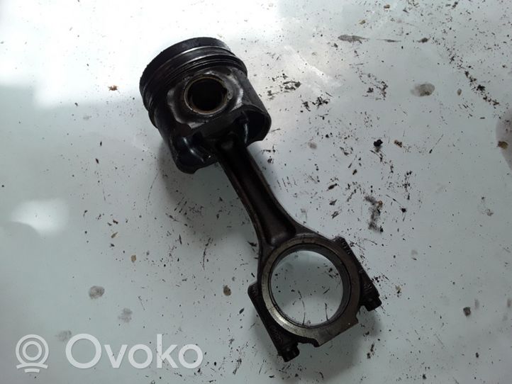 Volkswagen Jetta V Piston with connecting rod 81L97AB