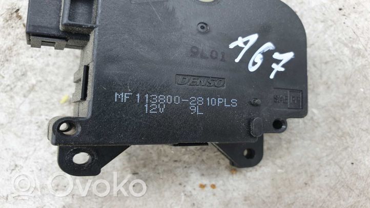 Toyota Avensis T270 Oro sklendės varikliukas MF1138002810