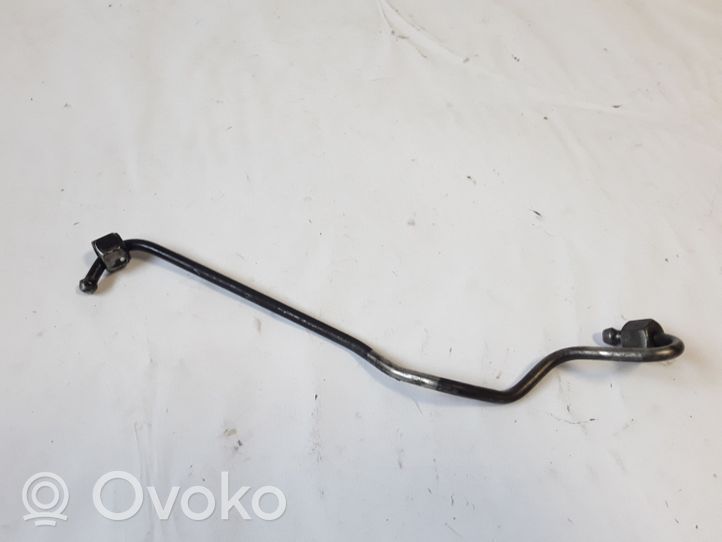 BMW X3 E83 Fuel injector supply line/pipe 