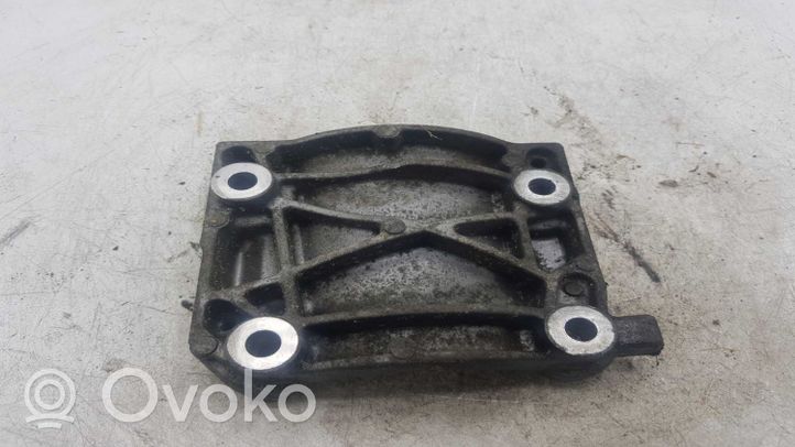 Honda Accord Generator/alternator bracket 