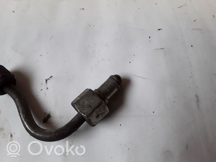 Opel Corsa D Linea/tubo di alimentazione iniettore del carburante 55204105