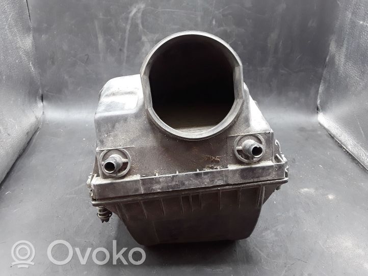 Peugeot 605 Scatola del filtro dell’aria 49450116