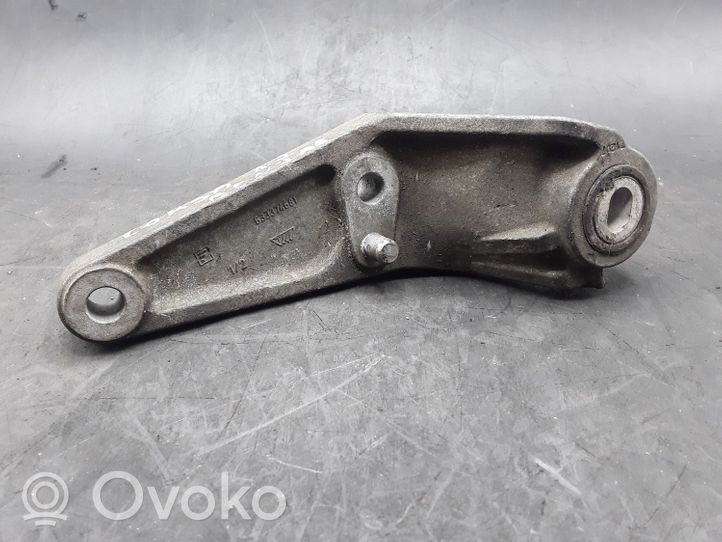 Opel Corsa C Gearbox mounting bracket 633374681