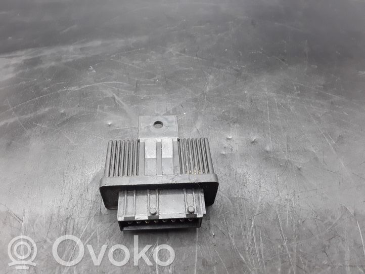 240107 Peugeot 307 Fuel pump relay, 4.00 € RRR