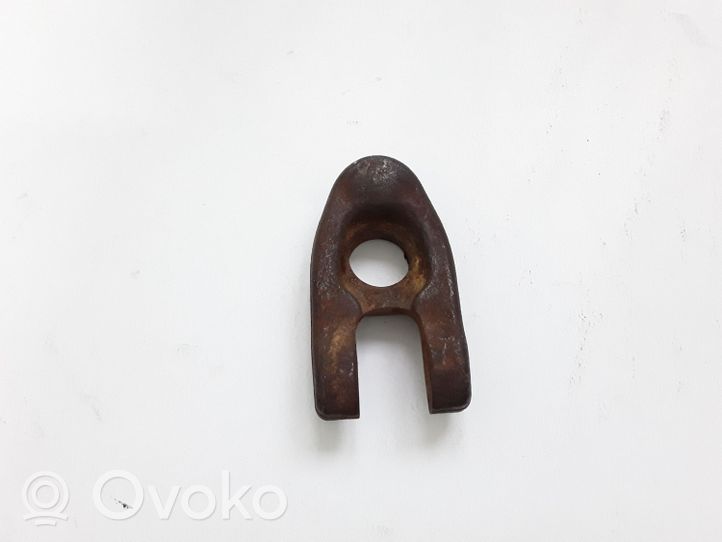 Renault Clio II Fuel Injector clamp holder NOCODE