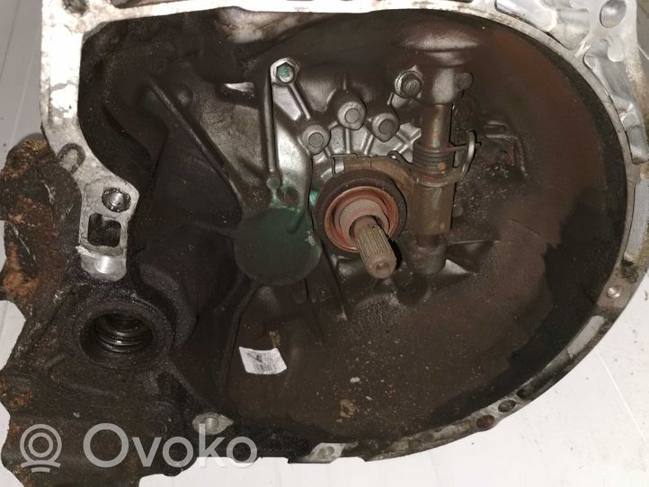 Toyota Aygo AB10 Mechaninė 5 pavarų dėžė 