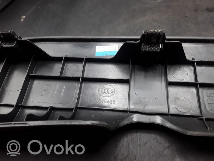 KIA Sorento Garniture de marche-pieds arrière 858742P100