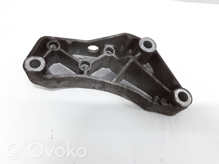 Volkswagen Sharan Supporto di montaggio scatola del cambio 1K0199117