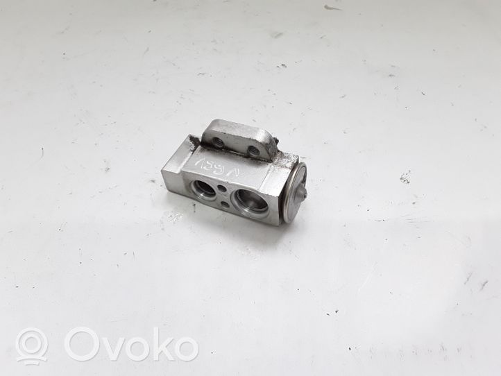 Volkswagen Polo V 6R Air conditioning (A/C) expansion valve VDE15QBEG3