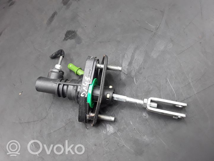 Toyota Verso Główny cylinder sprzęgła 3142002051A