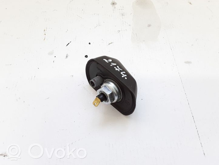 SsangYong Tivoli Antenna GPS V305228E