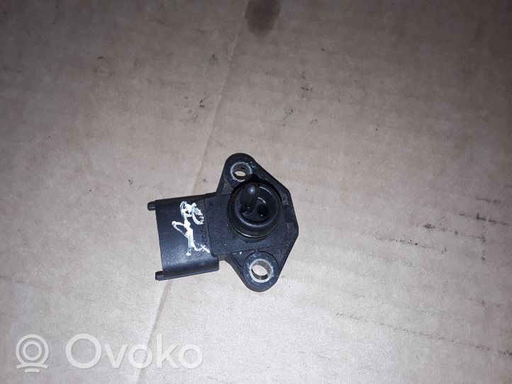 Hyundai i10 Sensore di pressione 3930022600