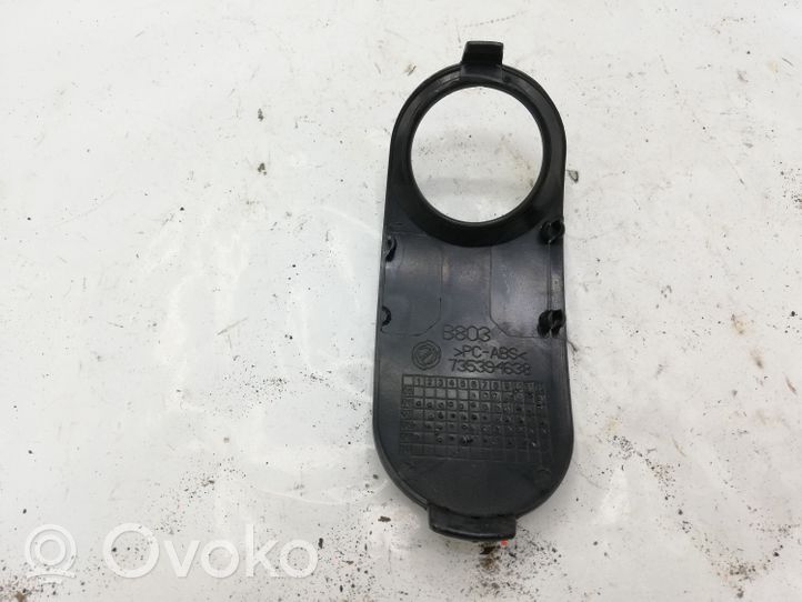 Fiat Grande Punto Inne części wnętrza samochodu 735394638