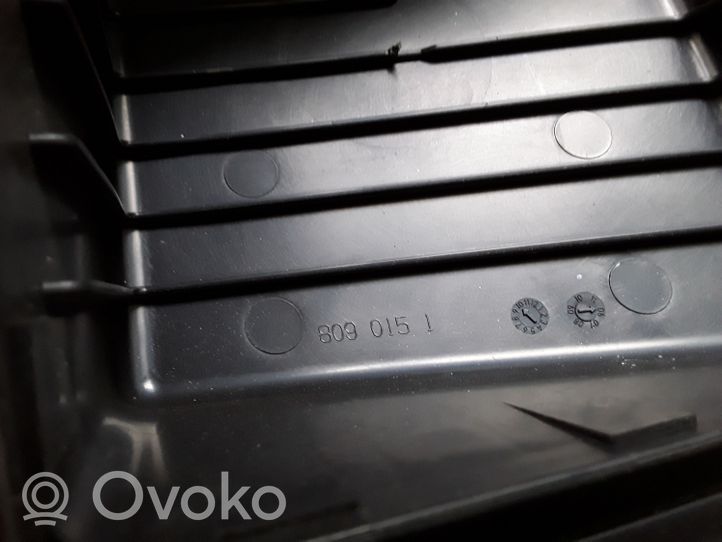 Suzuki SX4 Gaisa filtra kastes vāks 8090151