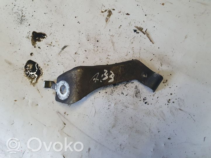 Toyota Corolla Verso E121 Kita variklio skyriaus detalė 