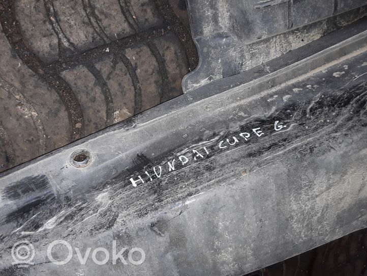 Hyundai Tiburon Renfort de pare-chocs arrière 866302C000