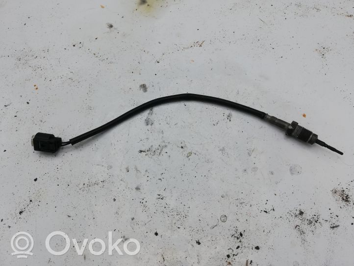 BMW X3 E83 Sensore di temperatura dei gas di scarico 17185551