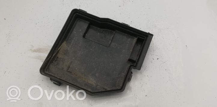 Honda Civic Fuse box cover 017541070118